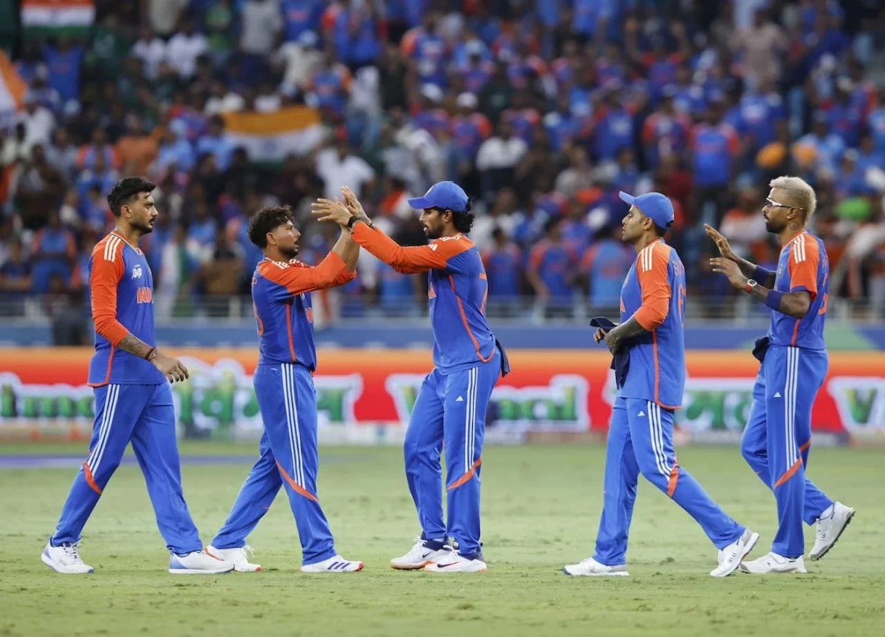 এ‌শিয়া কাপে পাকিস্তানকে গু‌ড়ি‌য়ে দি‌লো ভারত, ম‌্যাচ জিত‌লো ৭ উই‌কে‌টে 